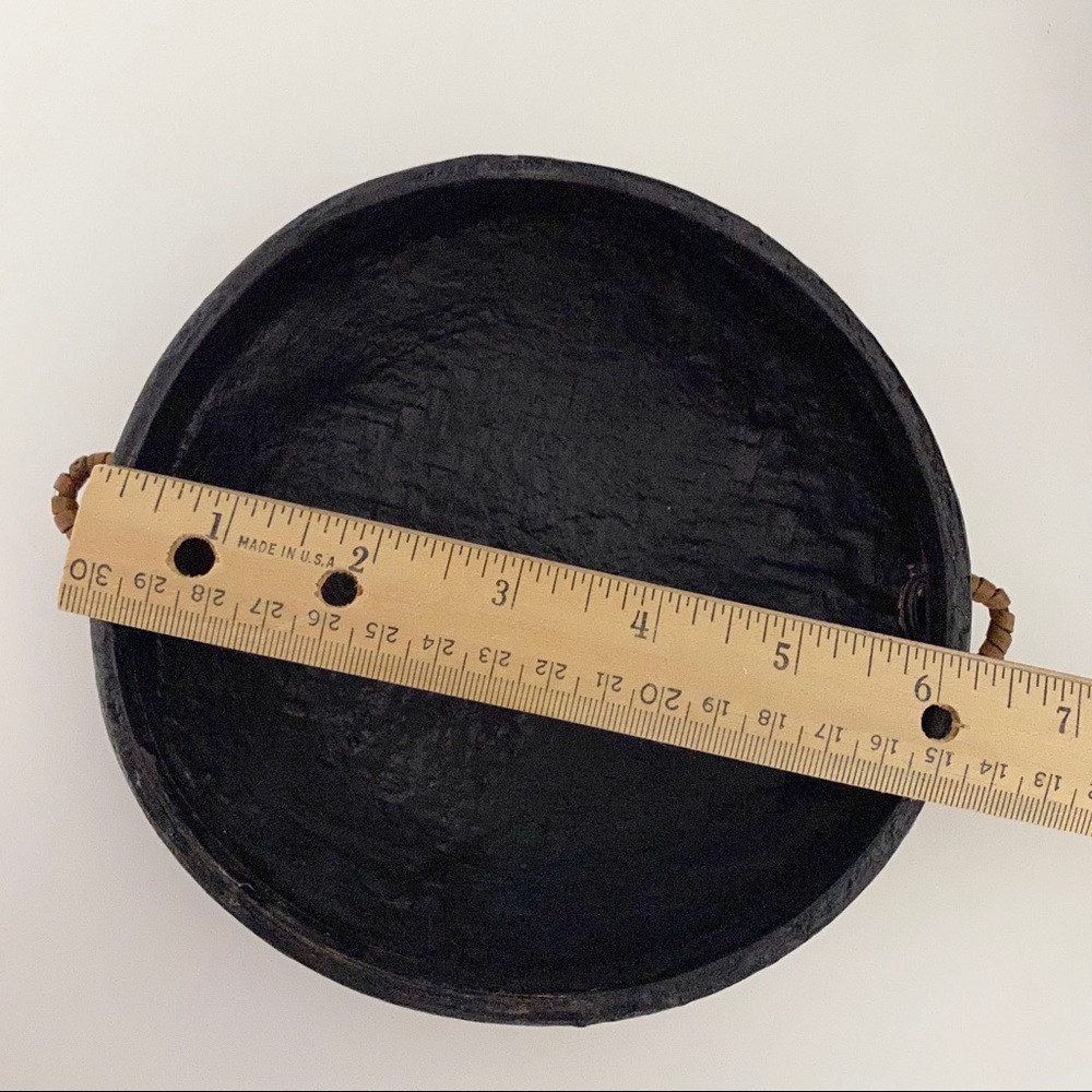 Vintage Hand Made Asian Basket with handle and lid - Picture 13 of 13